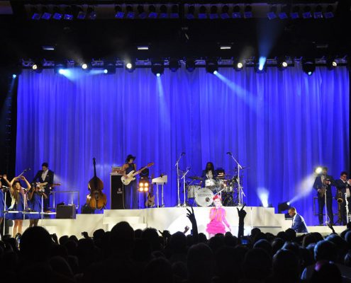 Paloma Faith on stage Paloma Faith on stage